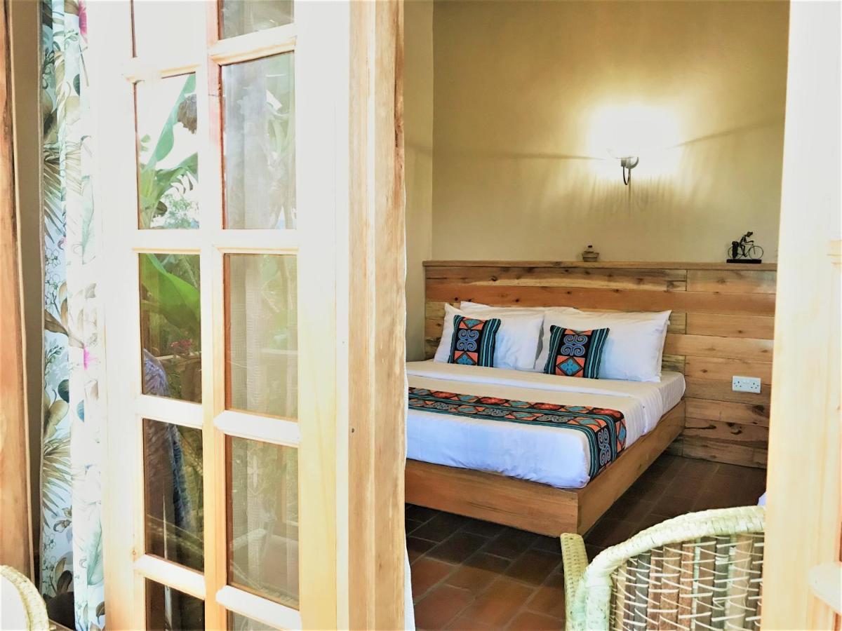 Kaswa Lodge Fort Portal Экстерьер фото