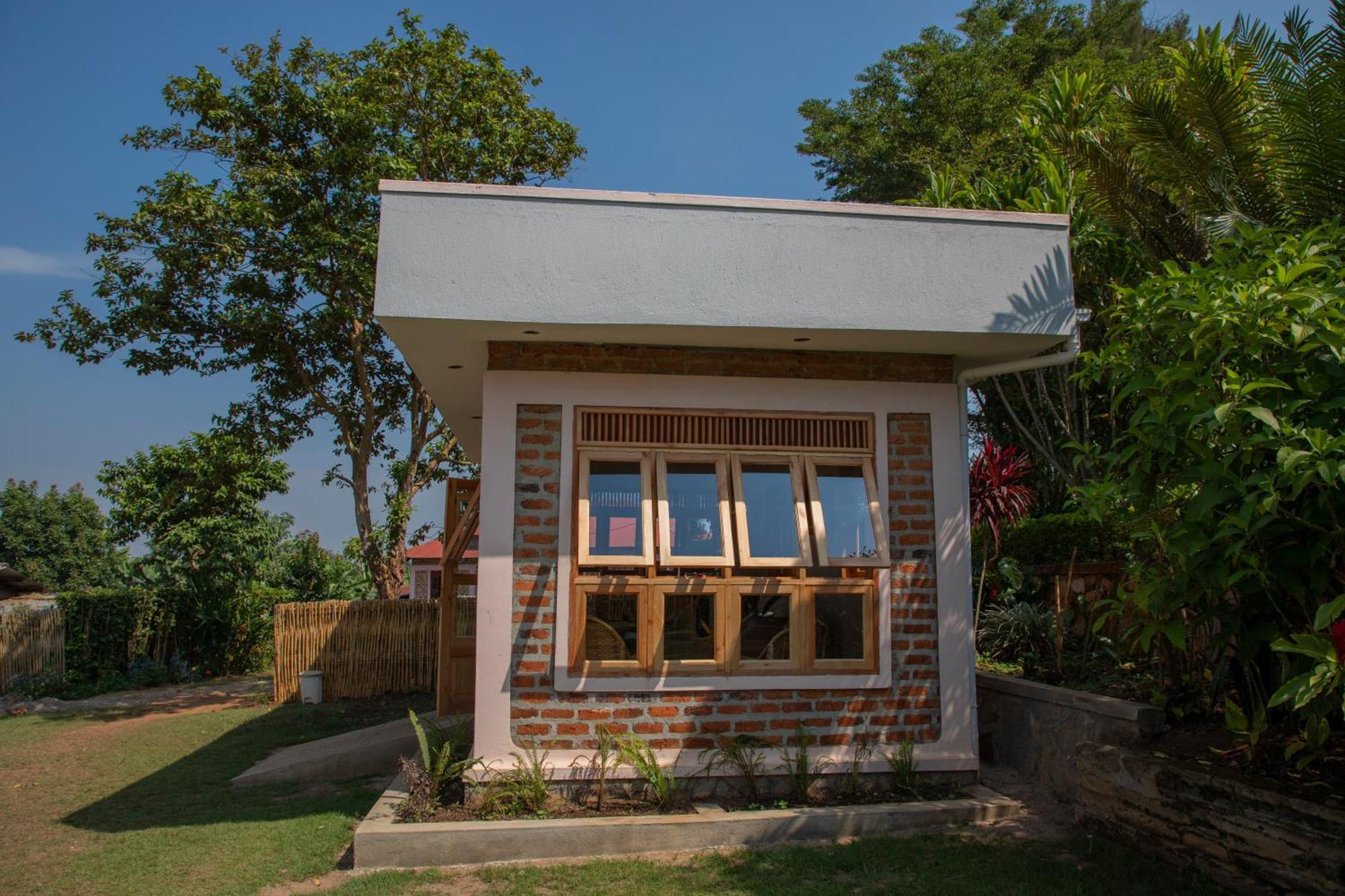 Kaswa Lodge Fort Portal Экстерьер фото