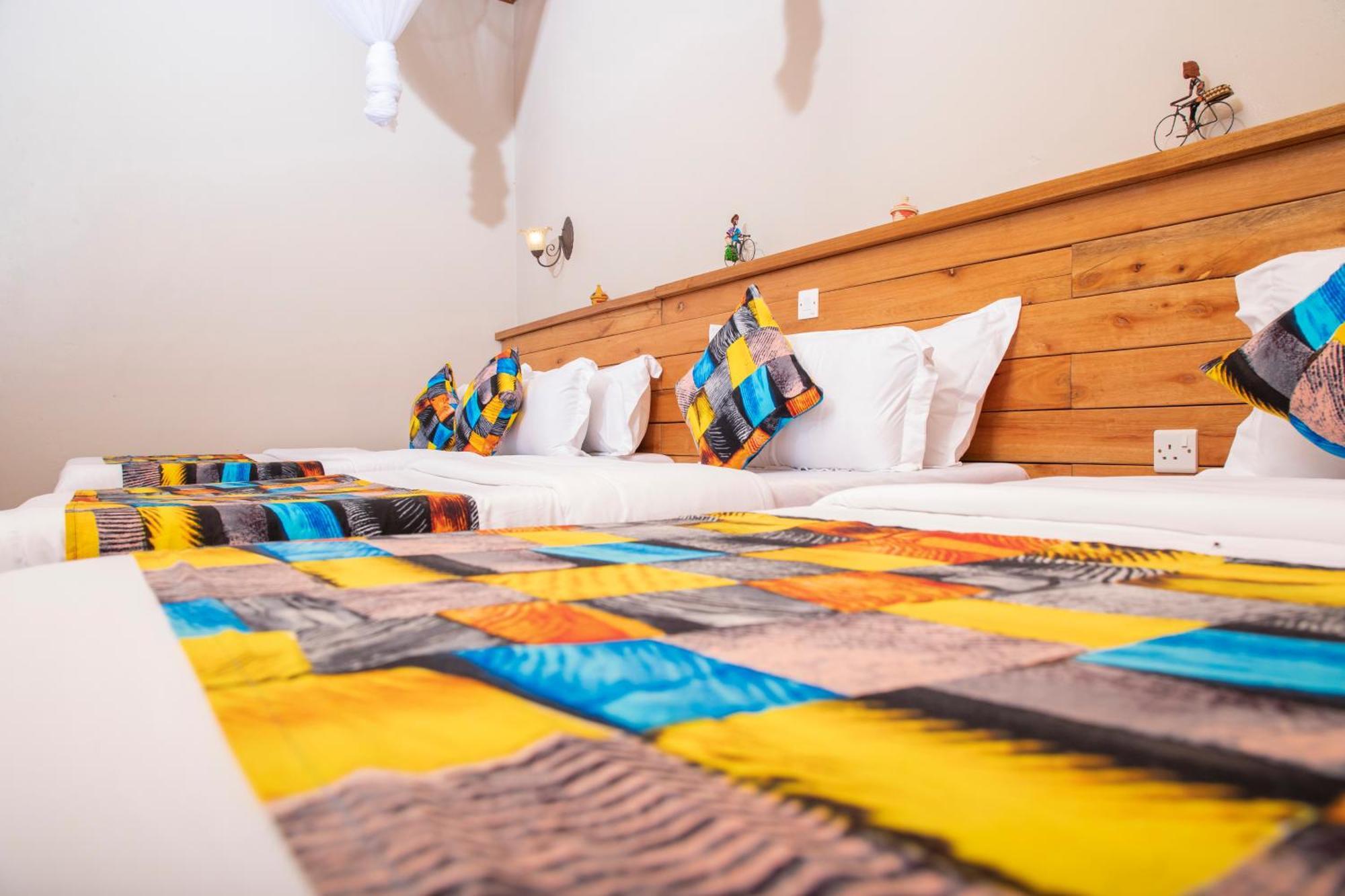 Kaswa Lodge Fort Portal Экстерьер фото